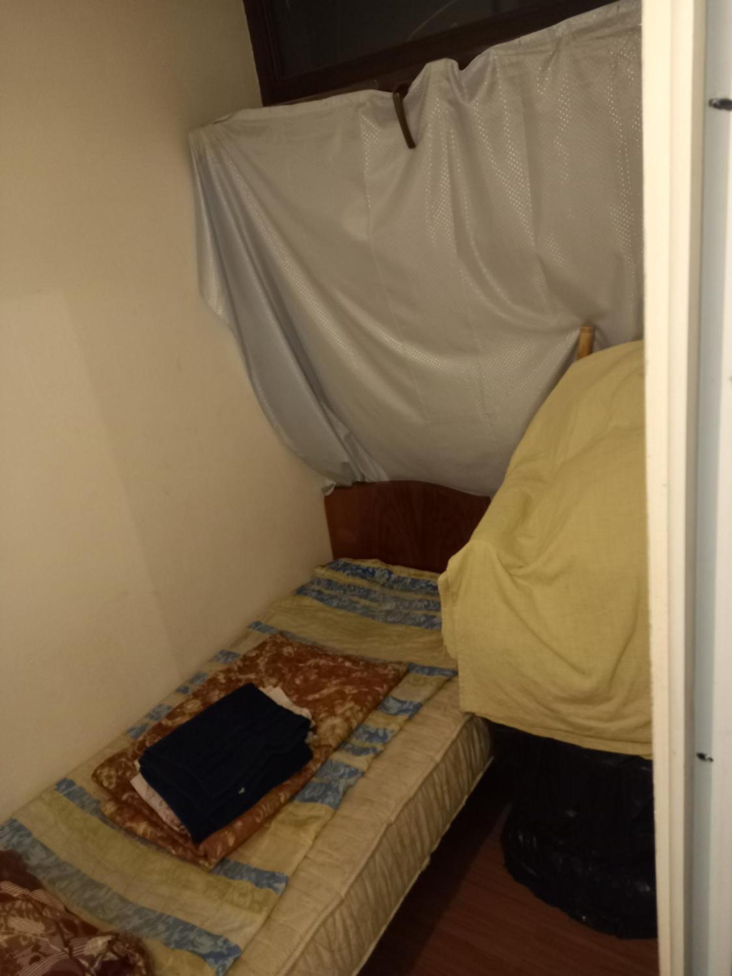 Hostel 17 Only For Men Tbilisi Buitenkant foto
