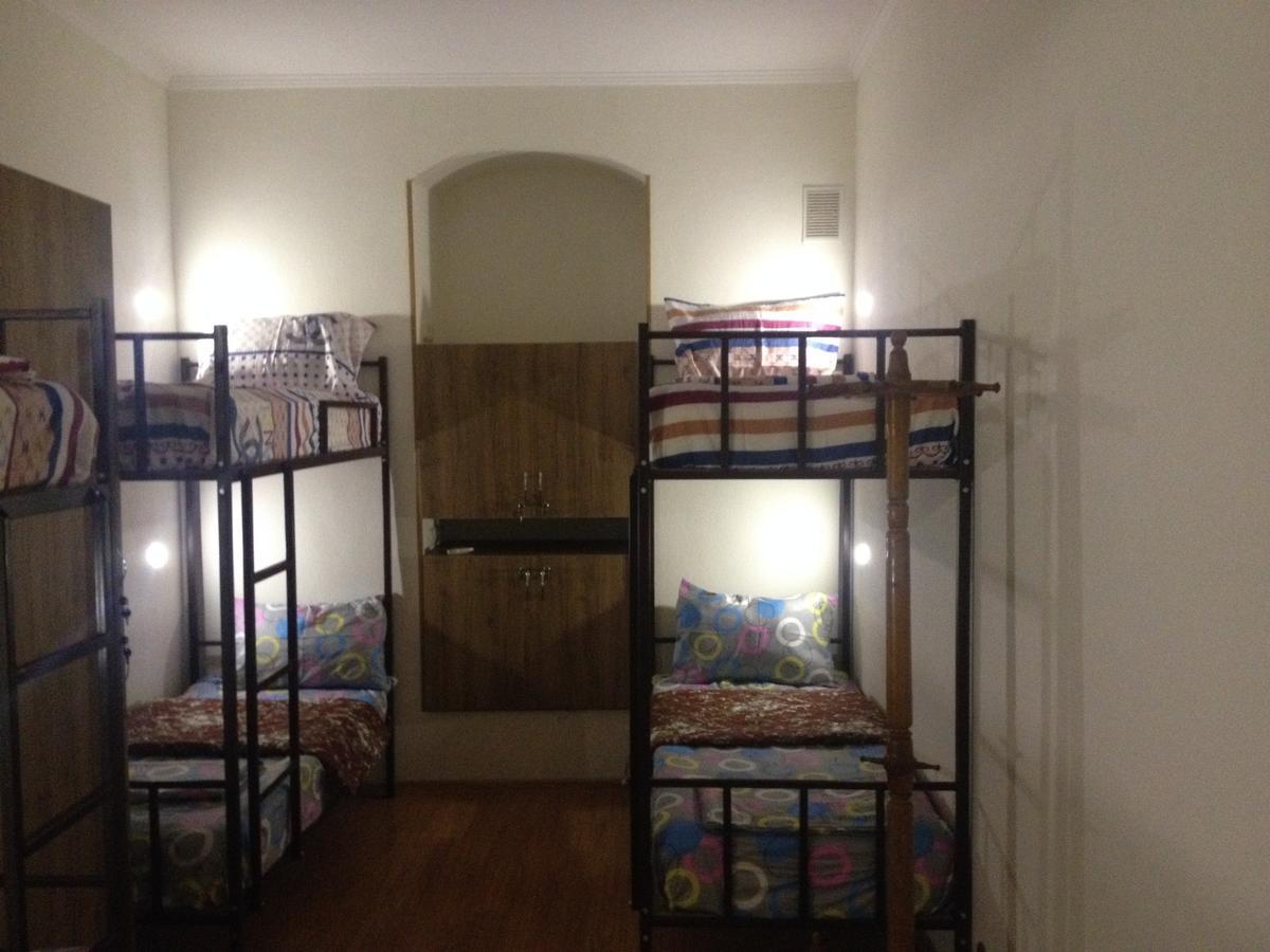 Hostel 17 Only For Men Tbilisi Buitenkant foto
